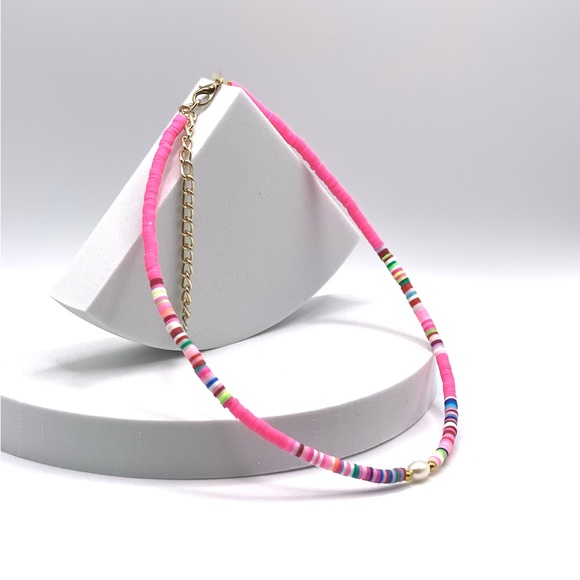 NEW…..Heishi Beaded with Freshwater Pearl Necklace - Picture 9 of 10